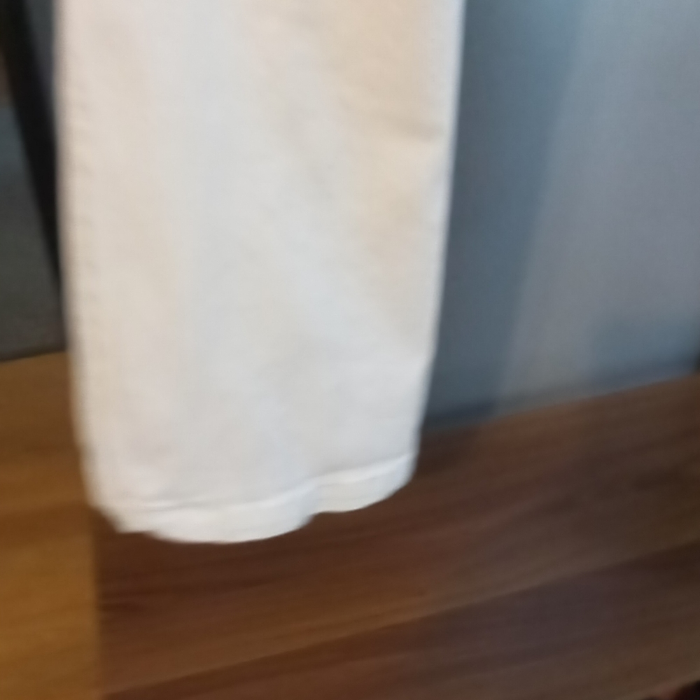 🔥3/$40🔥NWOT NY&Co. White Jeans - Picture 3 of 10